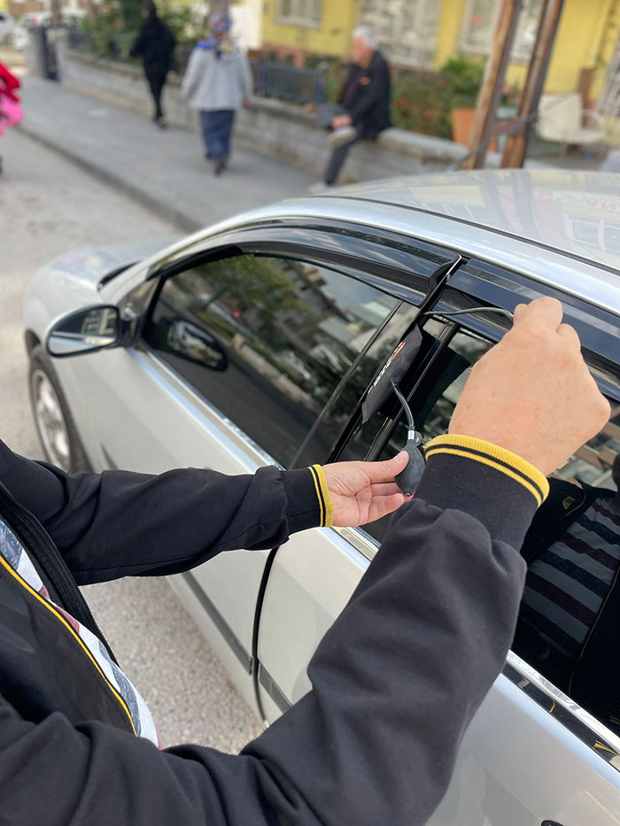 Üsküdar Oto Kilitçisi